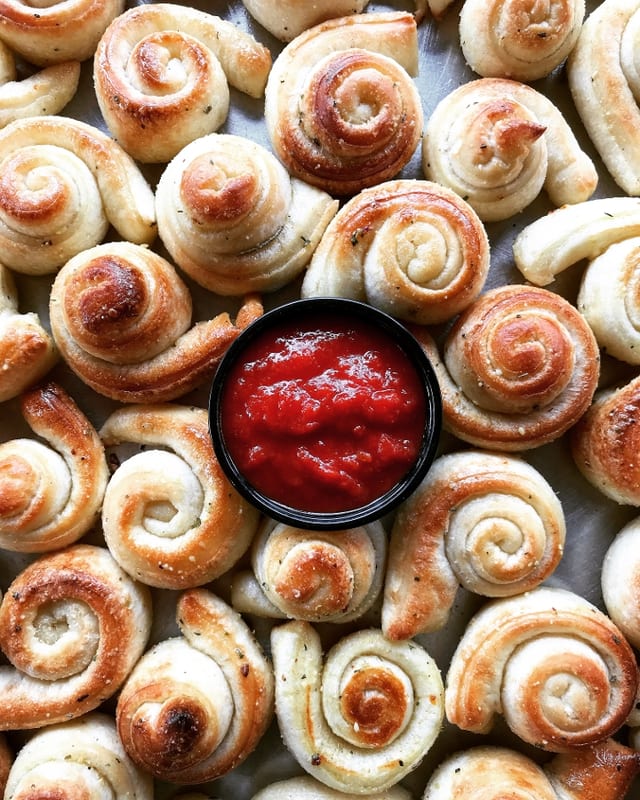Garlic Knots